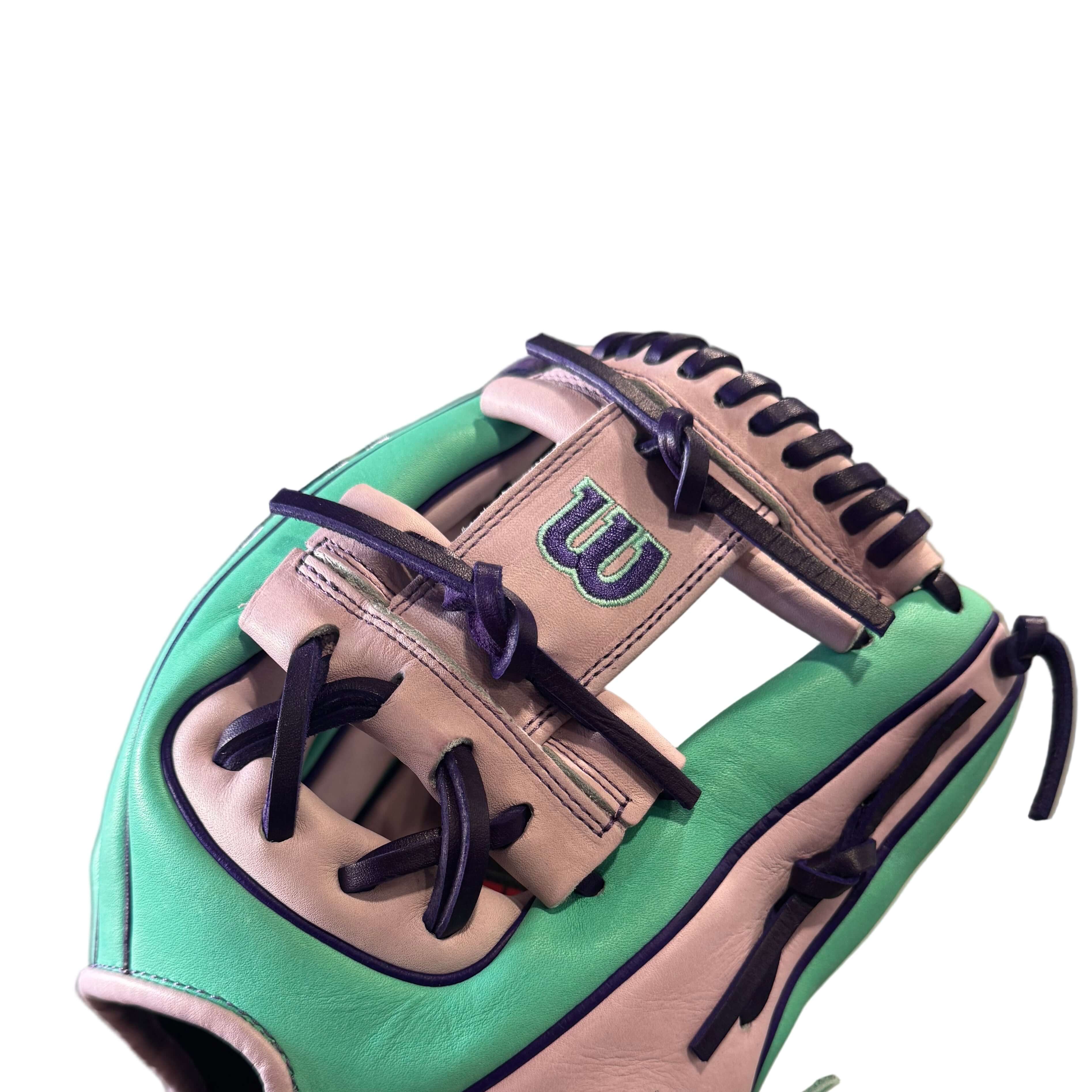 2025 A2000 1786 11.5" Lush Lavender Exclusive Baseball Glove - Image 3