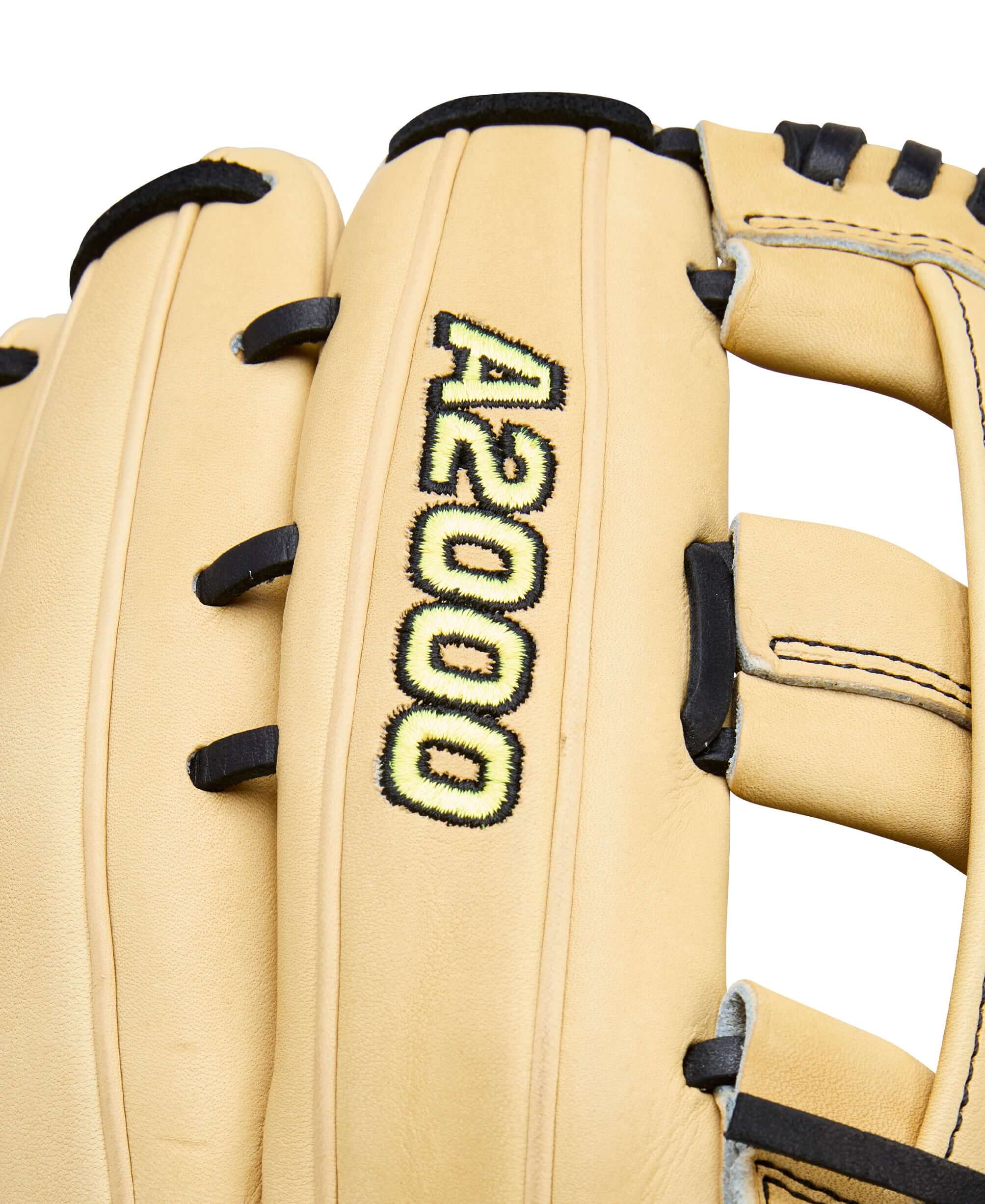 2026 Wilson A2000 Classic Series 1777 12.75" Blonde - Image 8