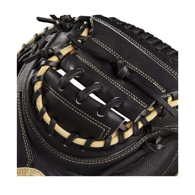 Wilson A2000 M1D BLK/BLKSS BLACK/Blond 33.5 Catchers Mitt - Image 6