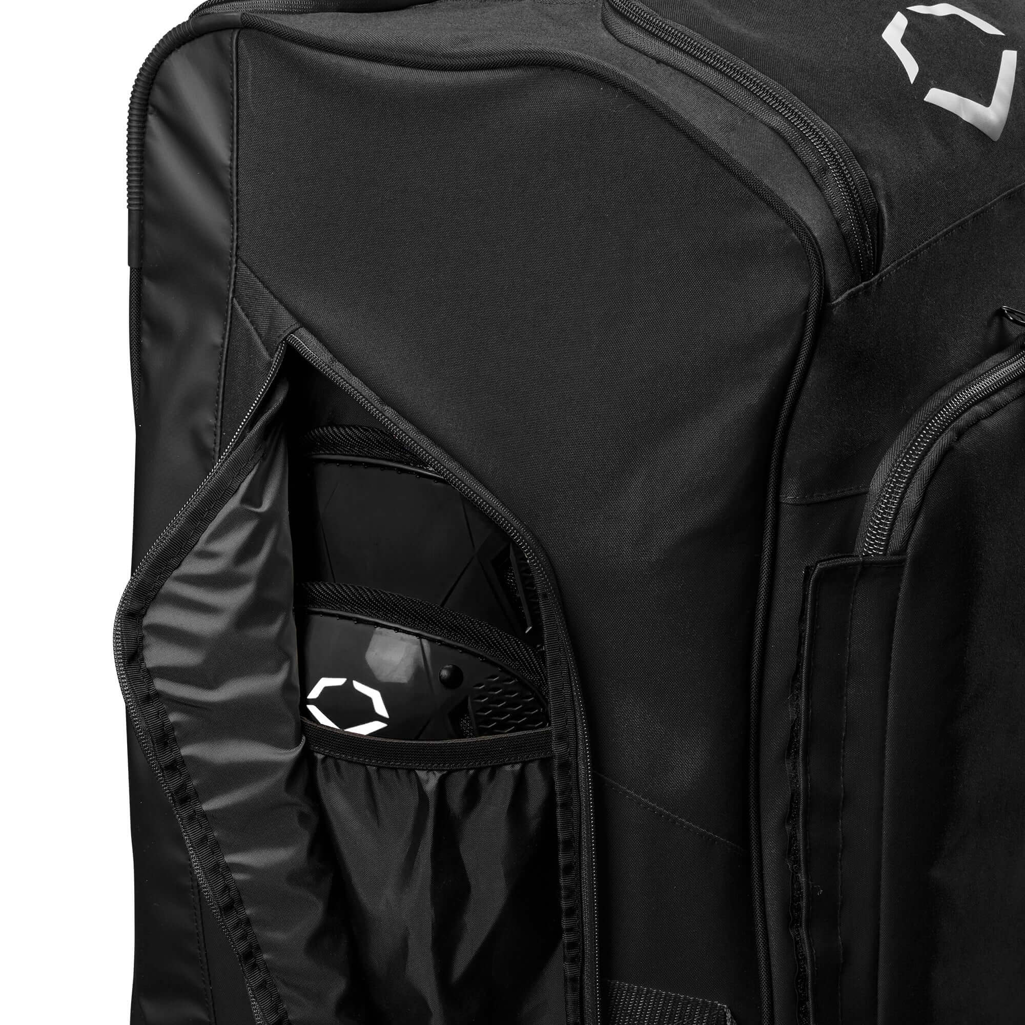 Evoshield Stonewall 2.0 Wheeled Bag - Image 14