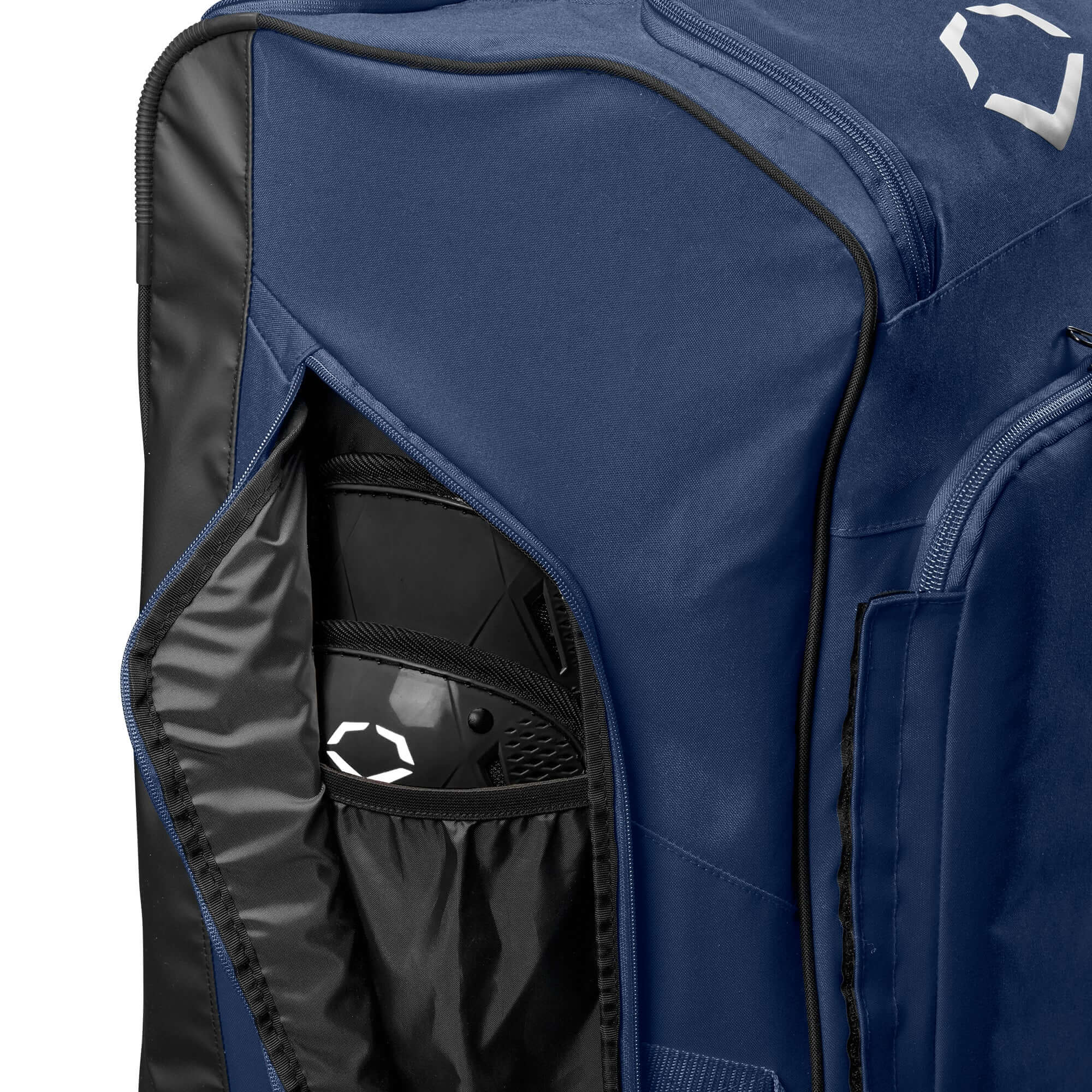Evoshield Stonewall 2.0 Wheeled Bag - Image 22