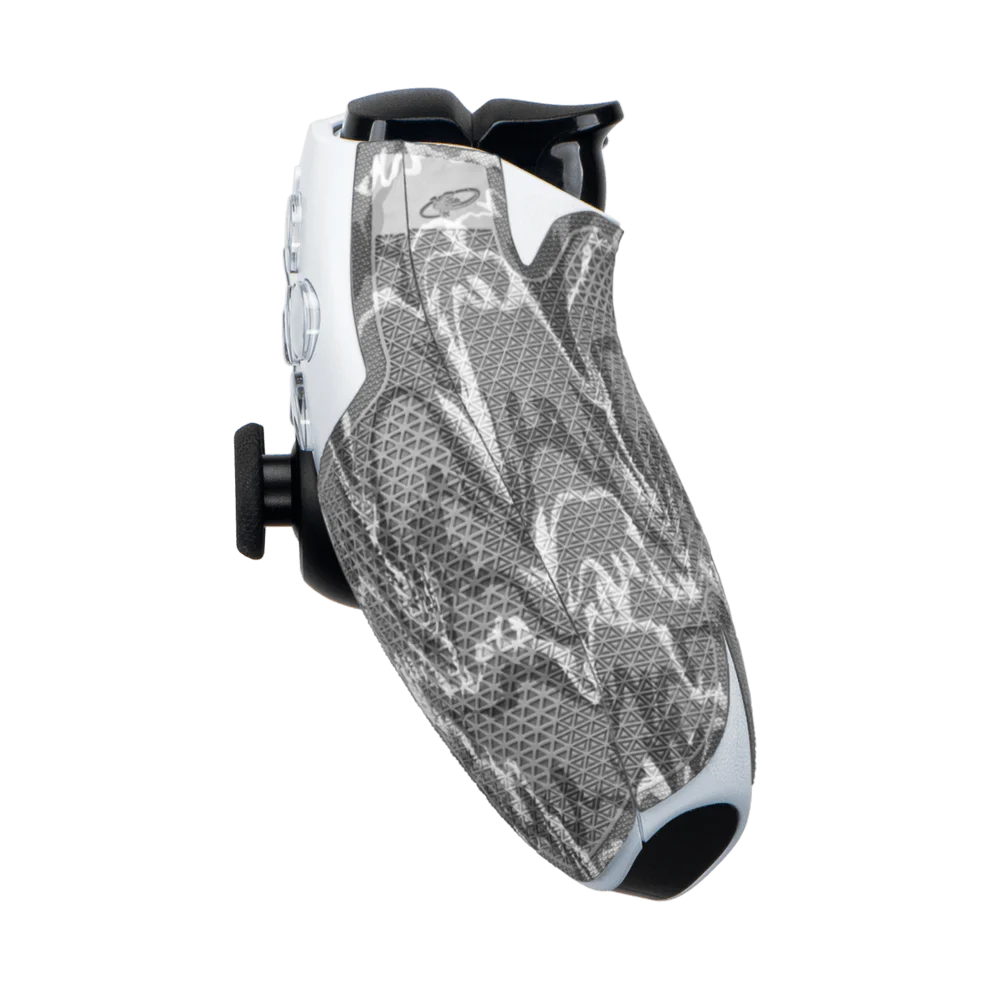 Lizard Skins DSP Controller Grip for PlayStation 5 - Phantom Camo - Image 3