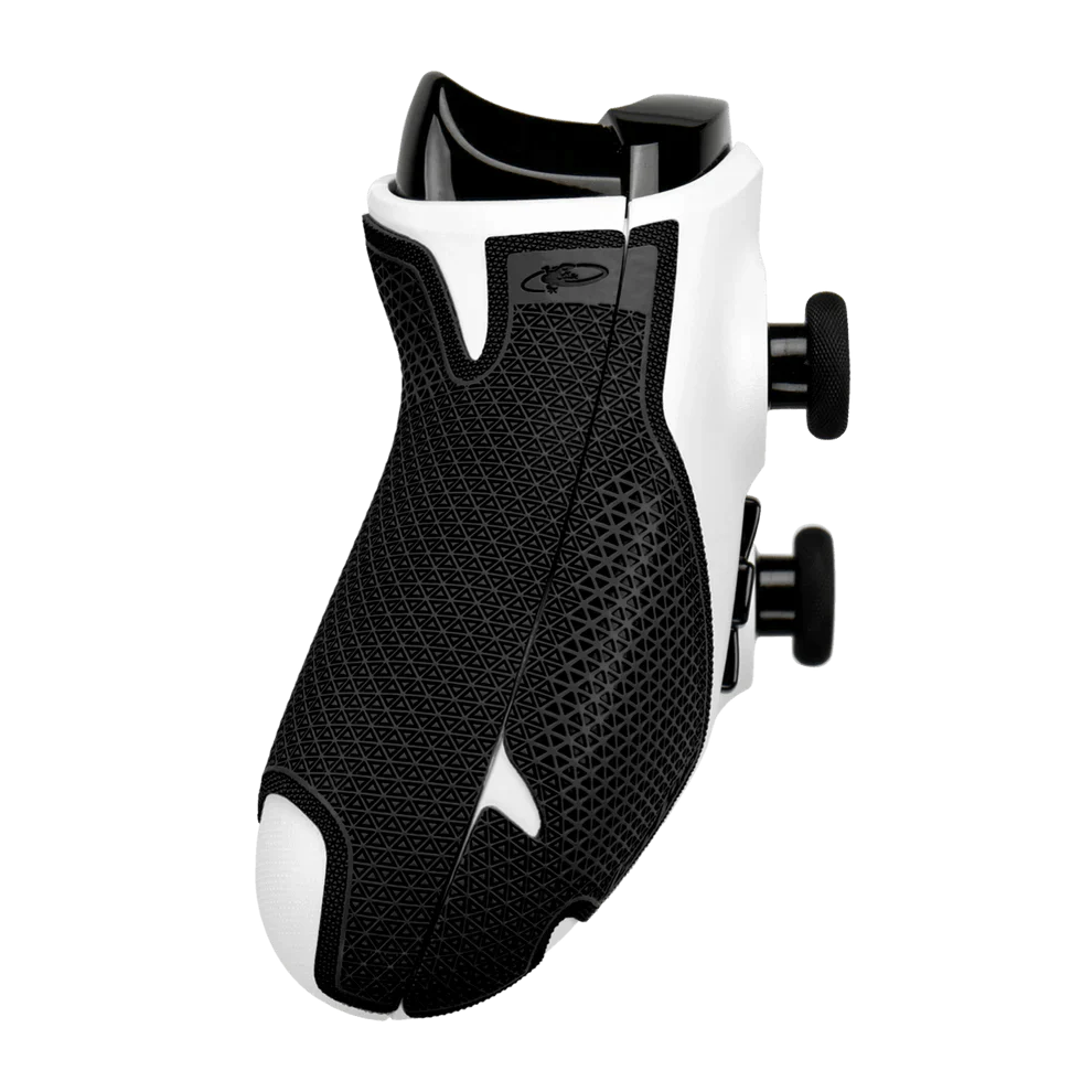 Lizard Skins DSP Controller Grip for Xbox One - Jet Black - Image 4