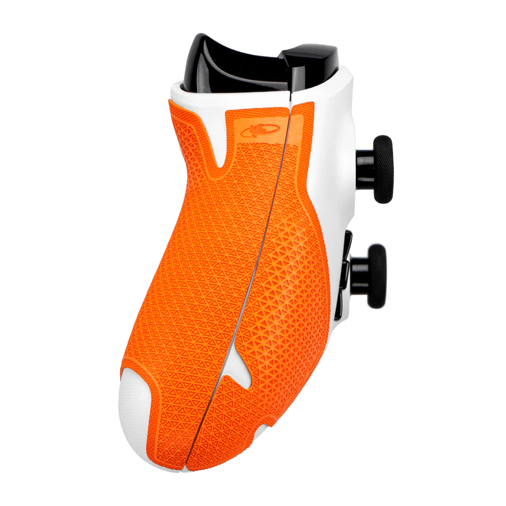 Lizard Skins DSP Controller Grip for Xbox One - Tangerine - Image 5