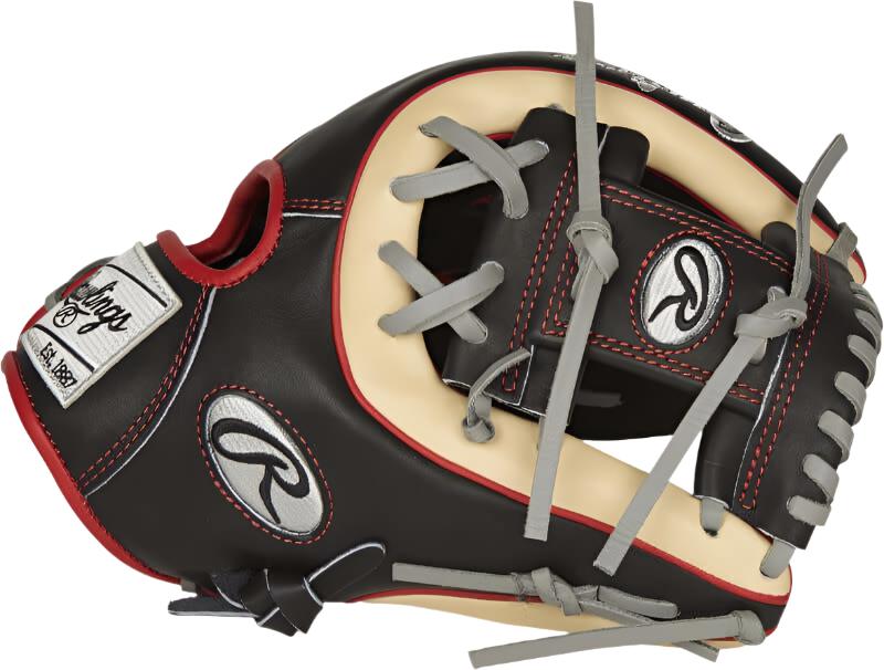 Rawlings Heart of the Hide R2G 11.5-inch Infielders Glove - Image 2