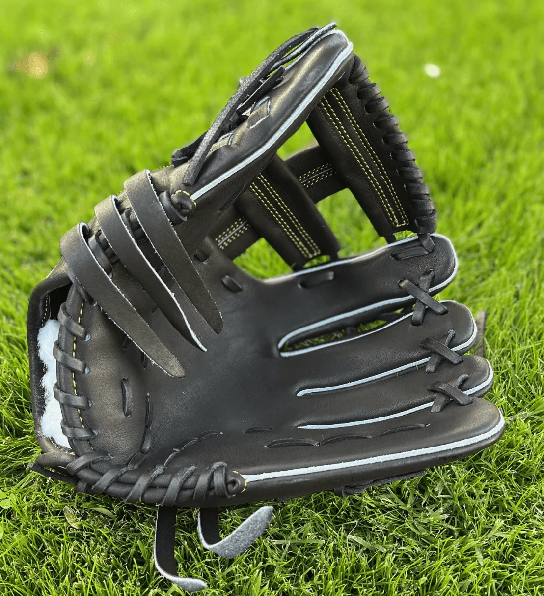 The Glove Lab 11.5 INF Single Post - Image 3