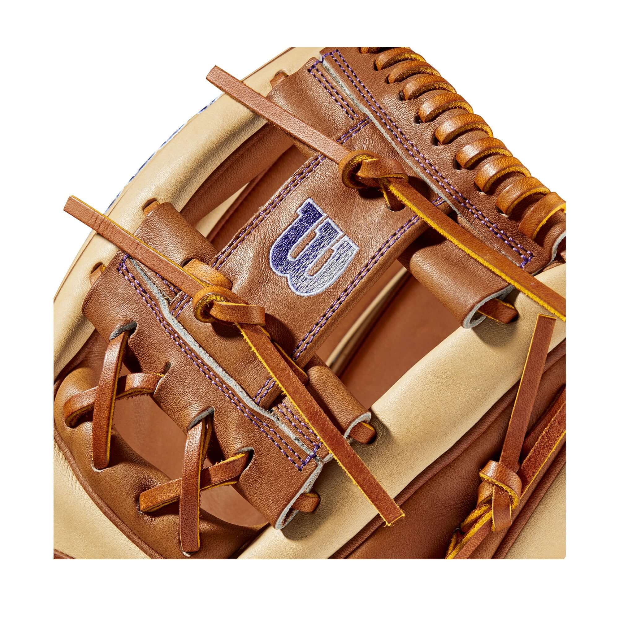 Wilson 2023 A2000 FP Sis Bates Game Model 11.75 - Image 5
