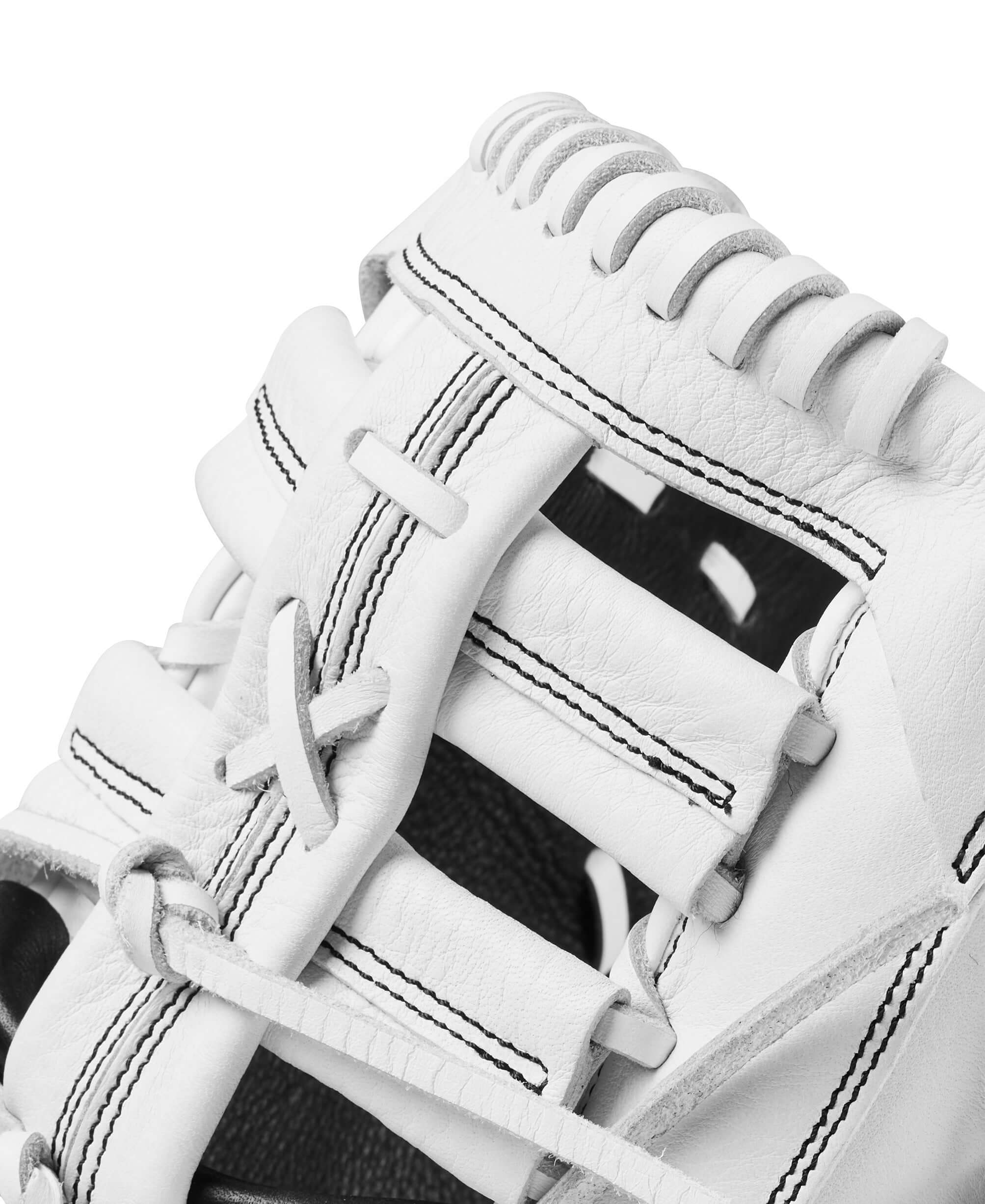 Wilson 2024 A1000 1620 Fastpitch Softball First Base Mitt LHT 12.5" - Image 6