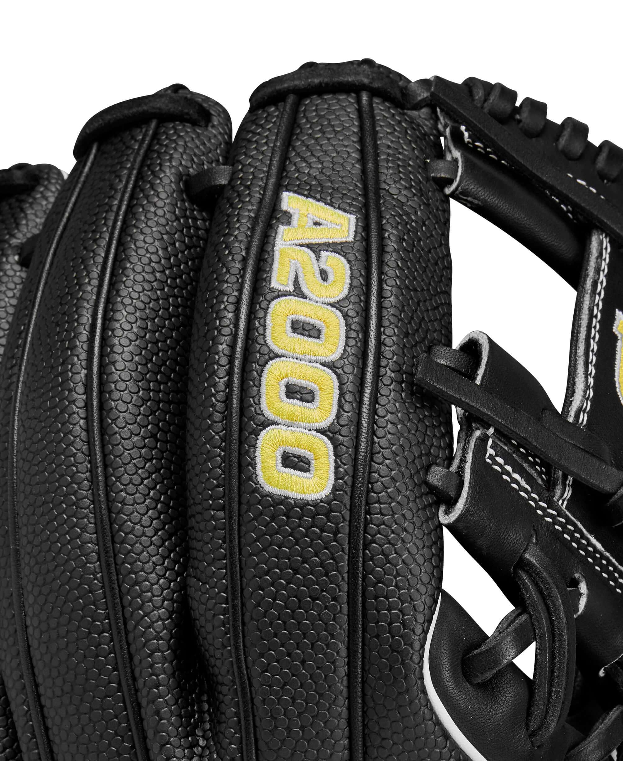 Wilson 2024 A2000 1786SS Black/White 11.5" Infield Glove - Image 6