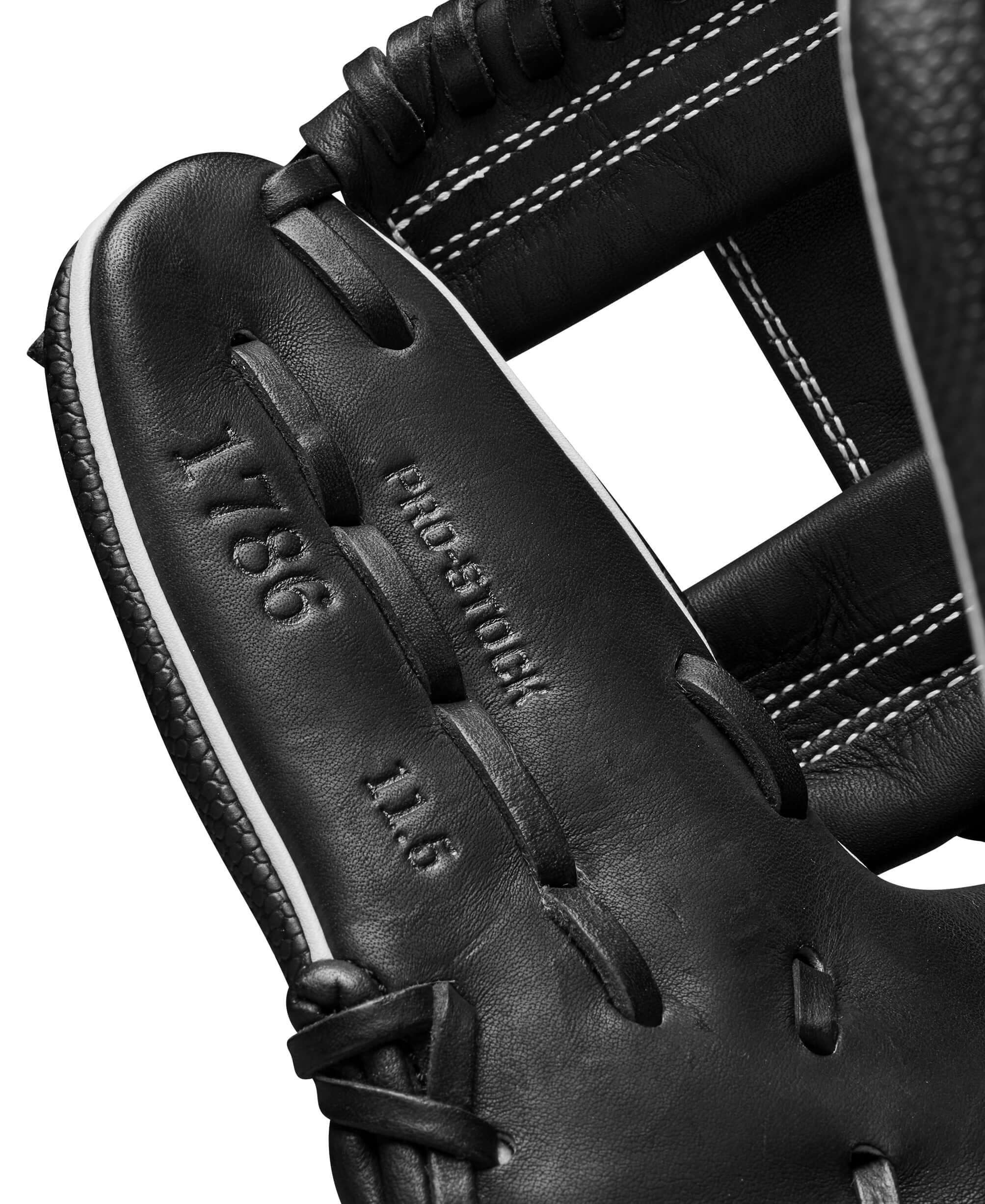 Wilson 2024 A2000 1786SS Black/White 11.5" Infield Glove - Image 7