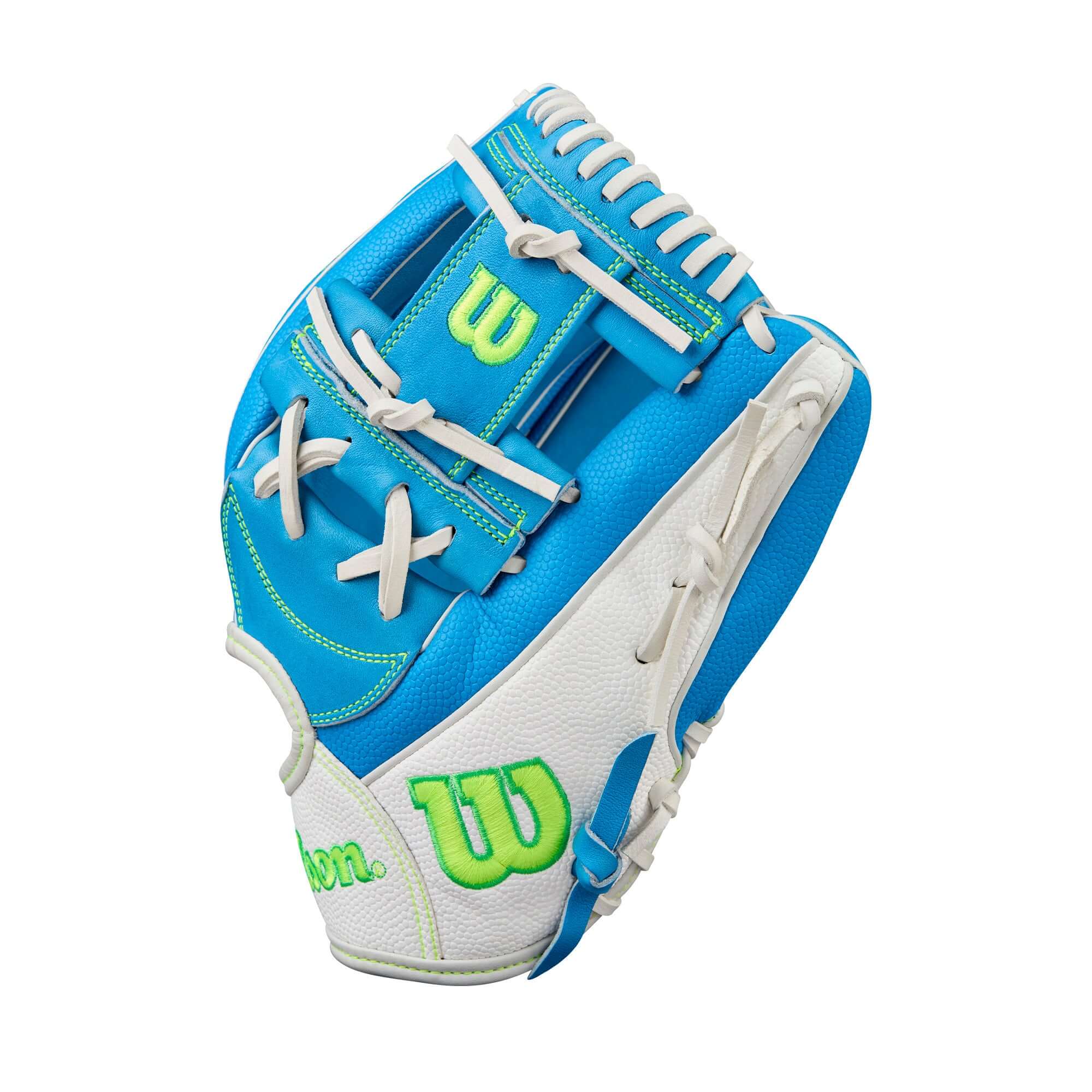 Wilson Fall 2025 A2000® H12SS 12” Infield Fastpitch Softball Glove - Image 4