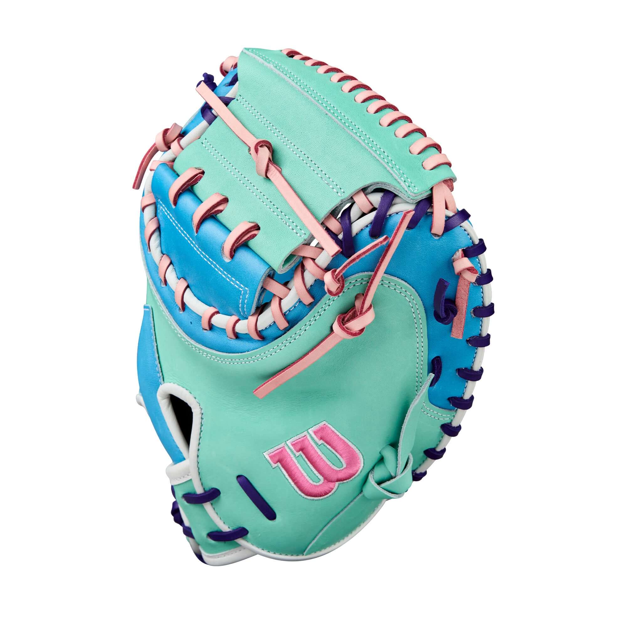 Wilson Fall 2025 A2K 1734 34” Baseball Catcher’s Mitt - Image 4