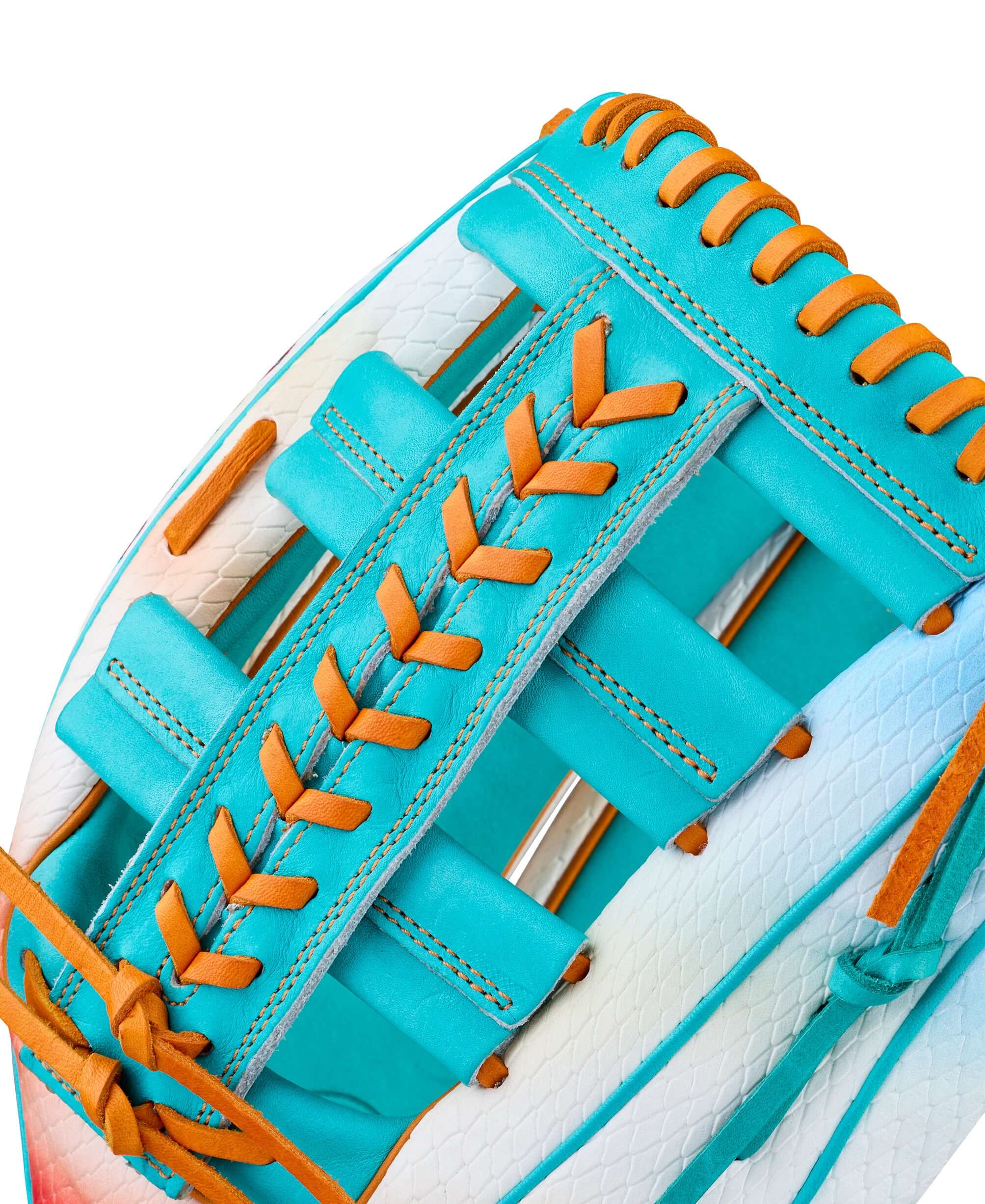 Wilson 2025 Northern Lights A2000 1810 12.75" Outfield Baseball Glove - Image 4