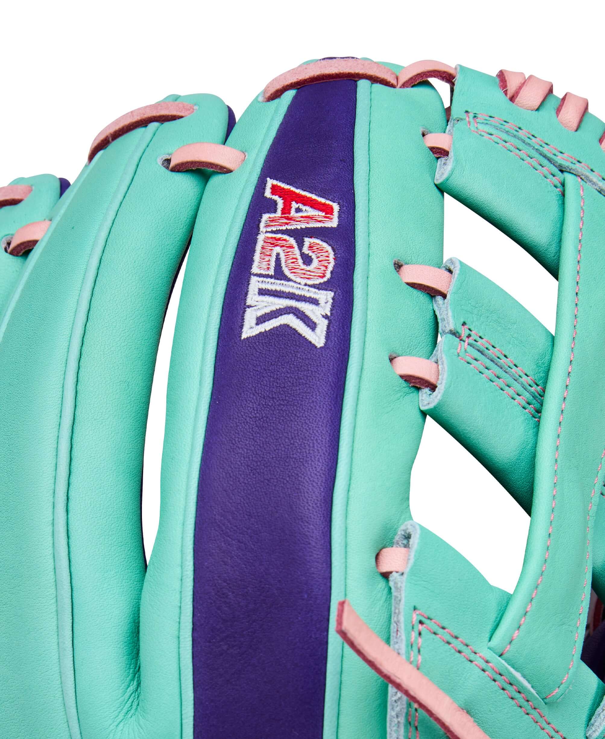 Wilson Winter 2025 A2K DW5 12” Infield Baseball Glove - Image 7