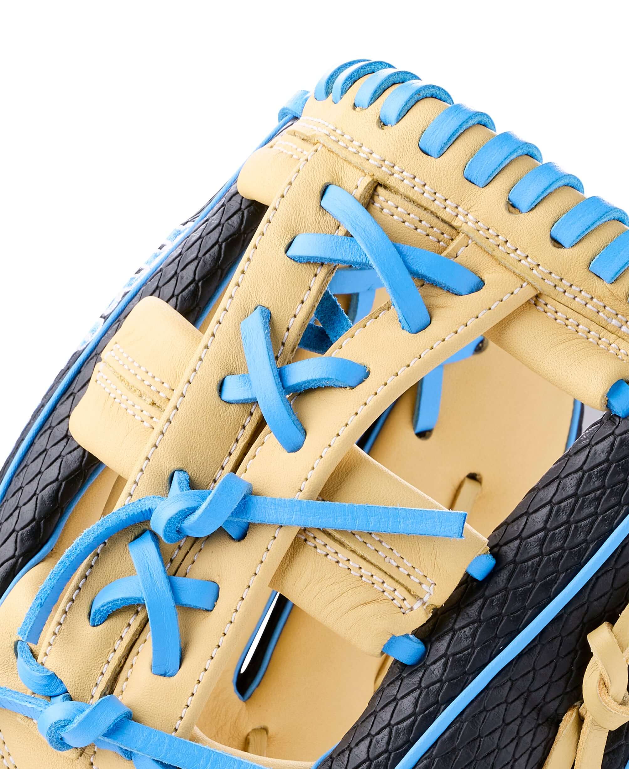 Wilson 2026 A1000 FP75 Secret Menu 11.75” Fastpitch Softball Glove - Image 6