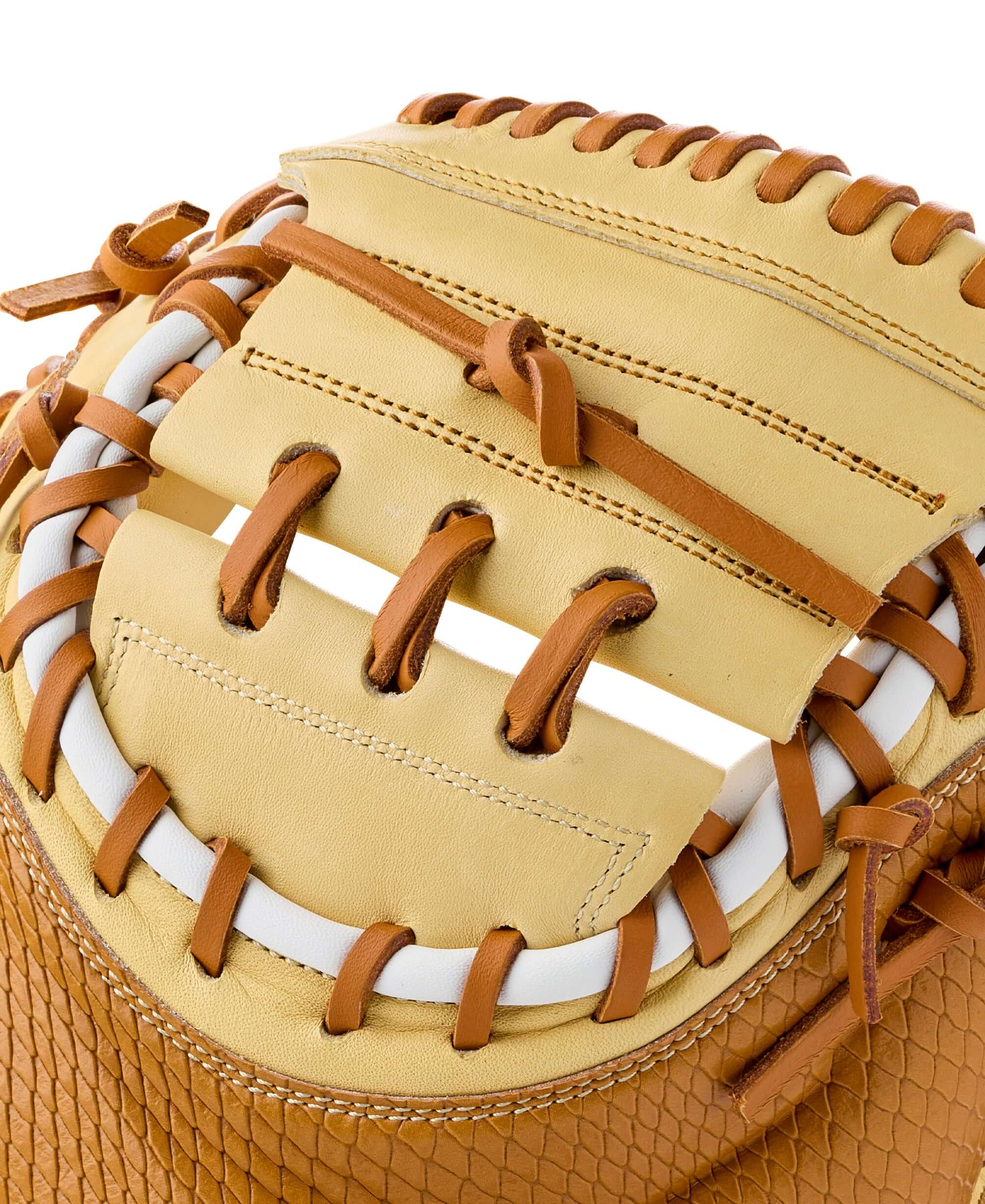Wilson 2026 A1000 PF33 Secret Menu 33” Catcher's Mitt - Image 5