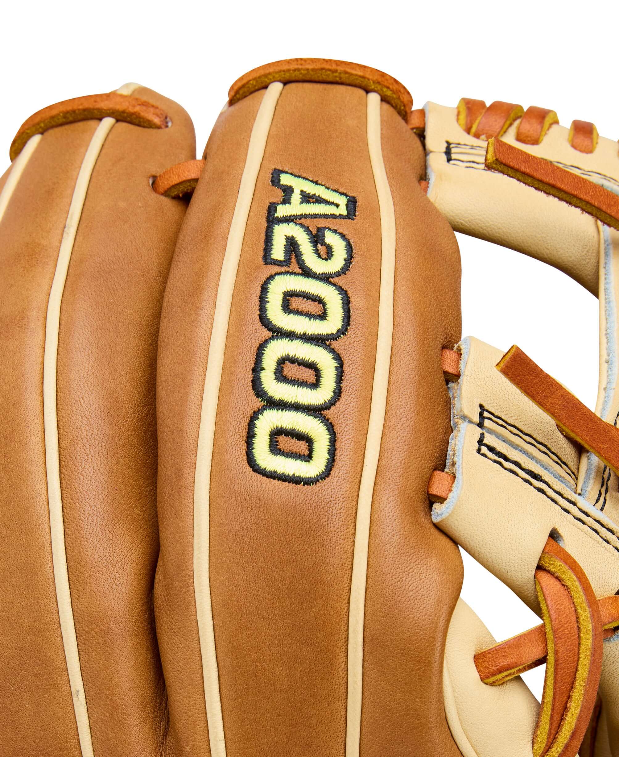 Wilson 2026 A2000 Classic 1786 11.5" Infield Baseball Glove - Saddle/Blonde - Image 7