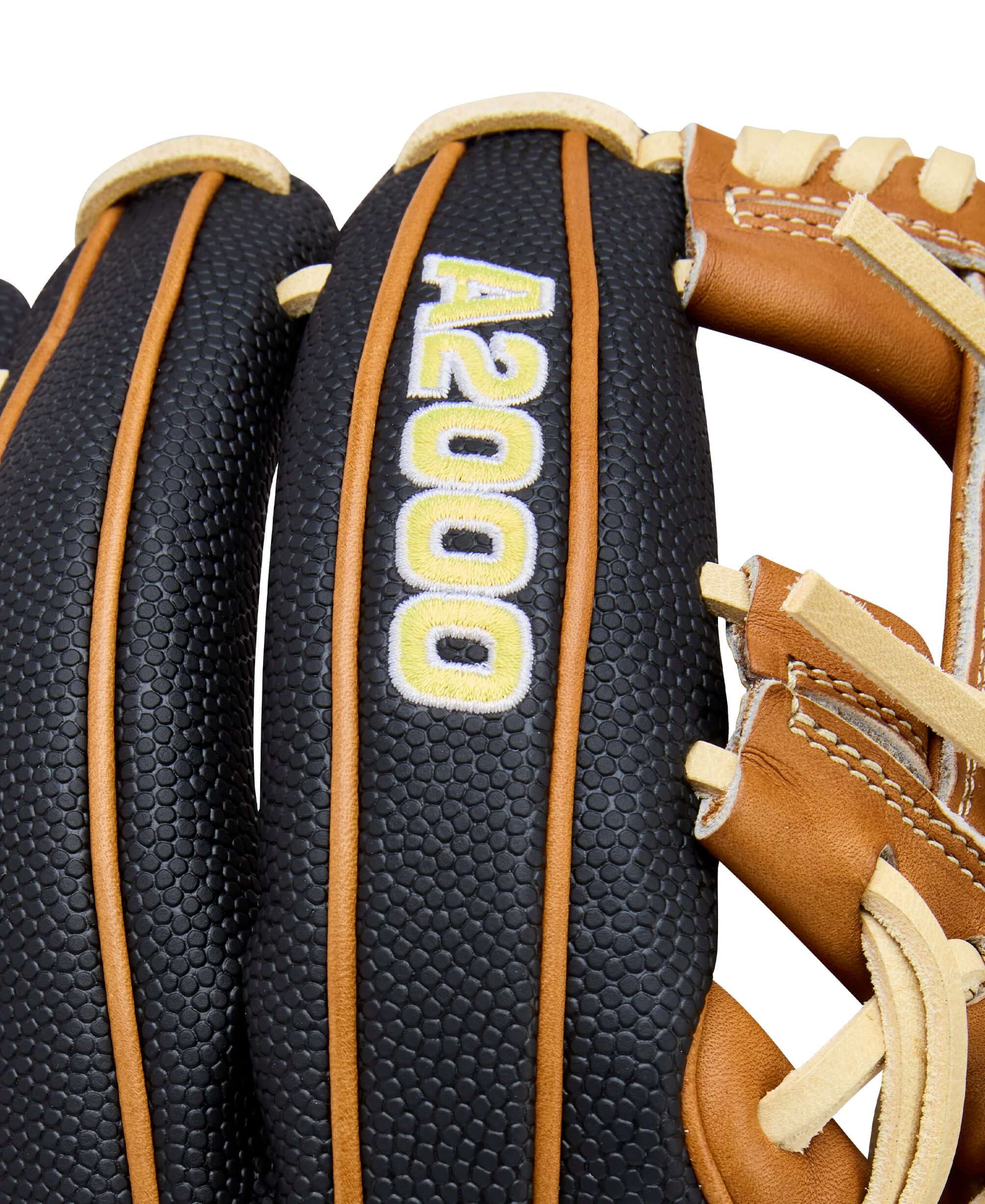 Wilson 2026 A2000 Classic 197SSS 11.75" Infield Baseball Glove - Image 8
