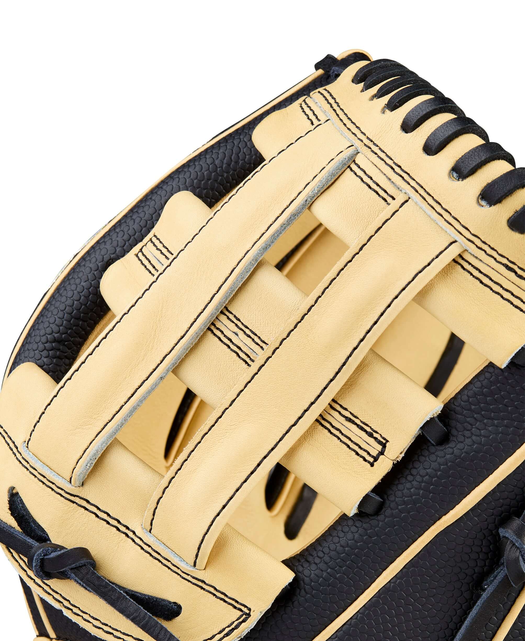 Wilson 2026 A2000 Classic DW5 12" Infield Baseball Glove - Image 5