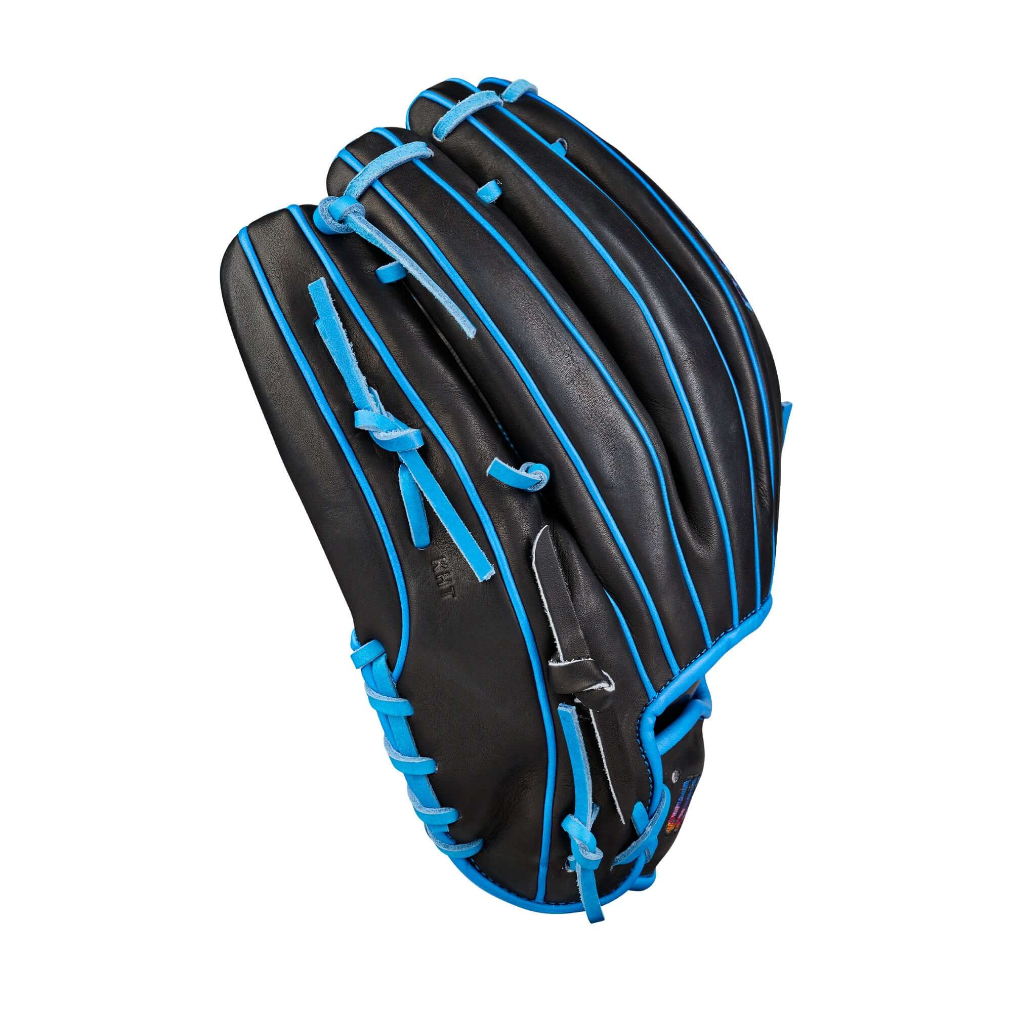 Wilson 2026 Love the Moment A2000 B23 Puzzle Piece 12” Pitcher’s Baseball Glove - Image 5