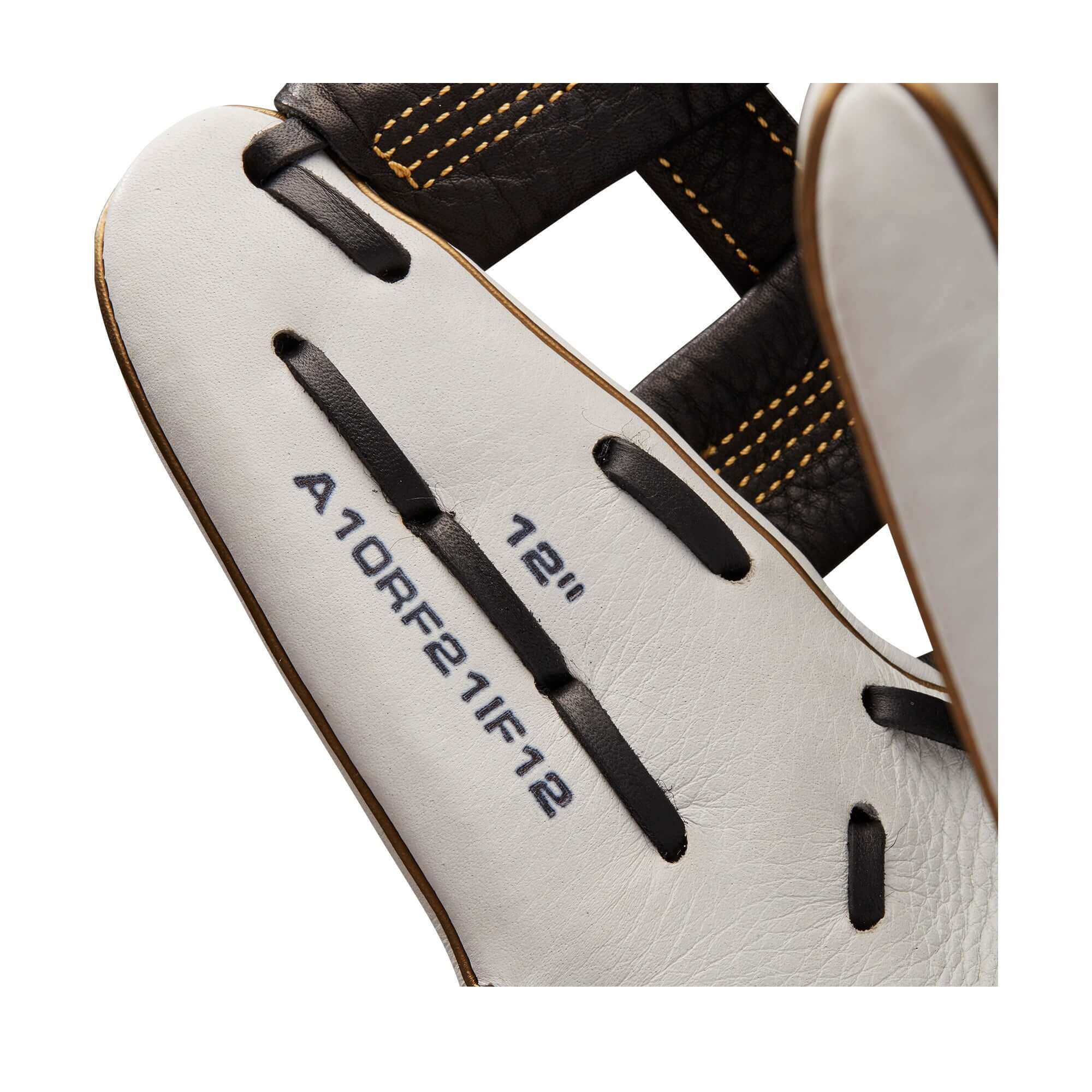 Wilson A1000  Fastpitch IF12 12 White/White/Black & Blonde - Image 5