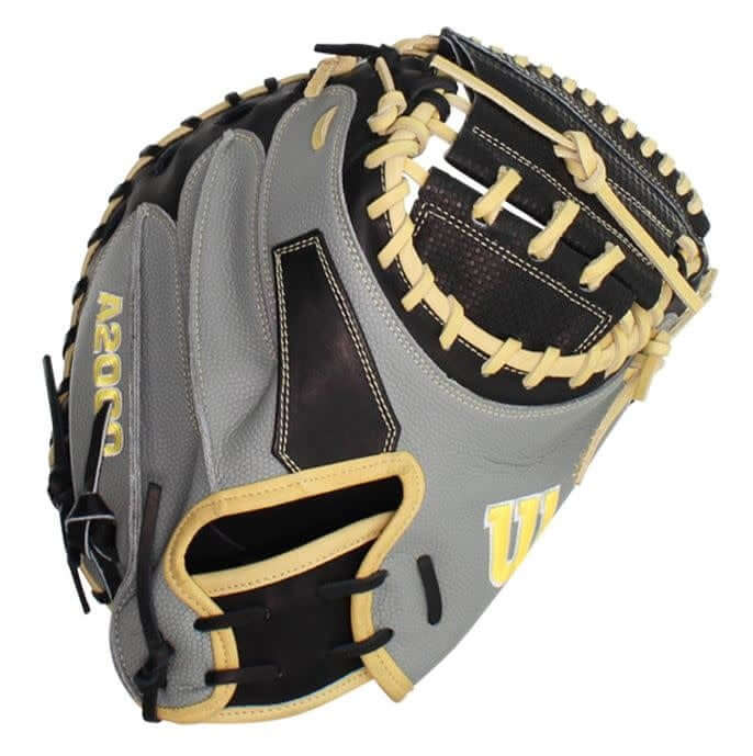 Wilson A2000 M1D Spin Control 33.5 Catchers Mitt - Image 4