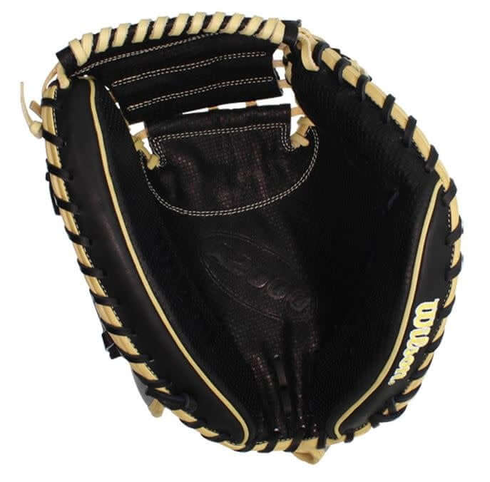 Wilson A2000 M1D Spin Control 33.5 Catchers Mitt - Image 5