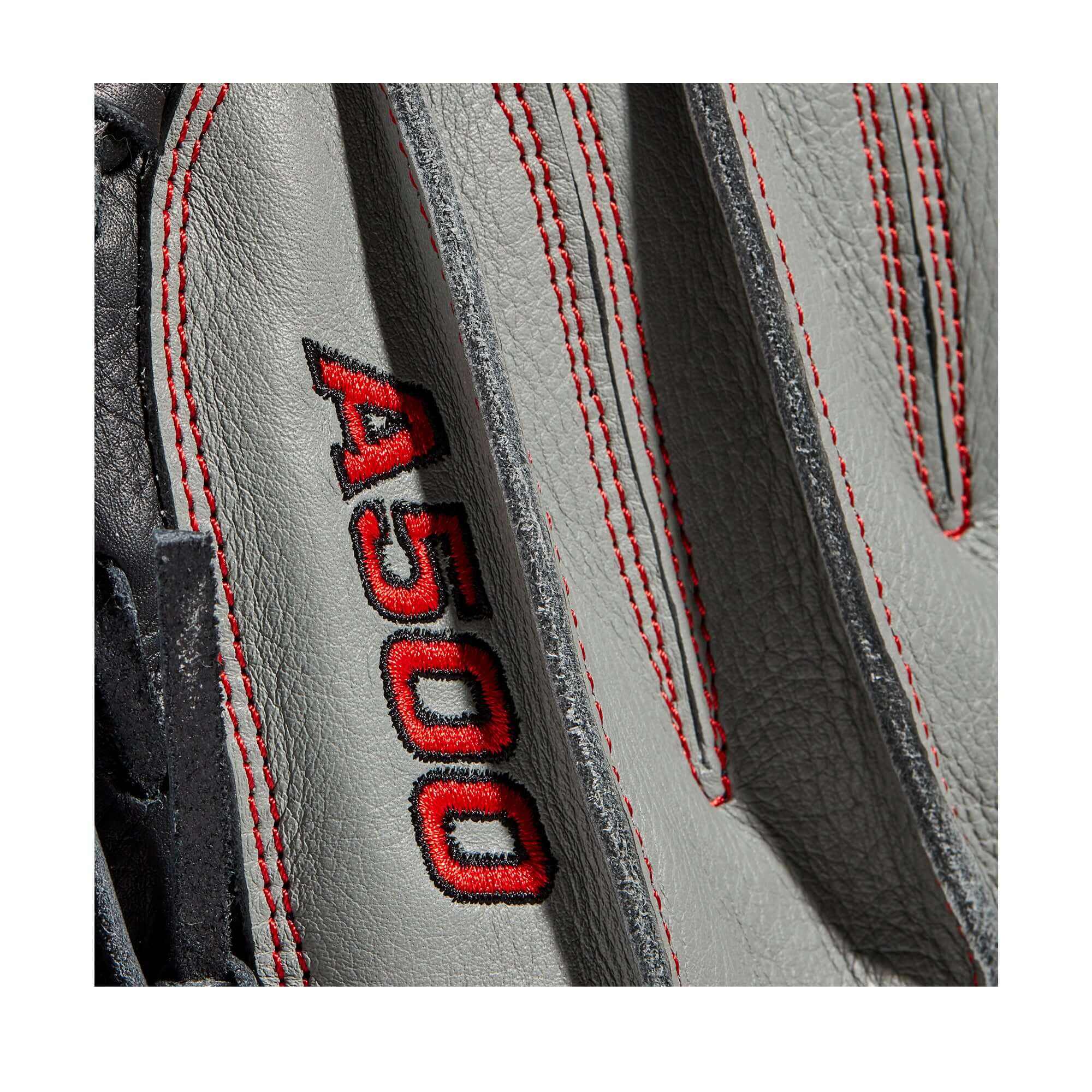 Wilson A500 CM32 23 Black/Grey/Red - Image 5
