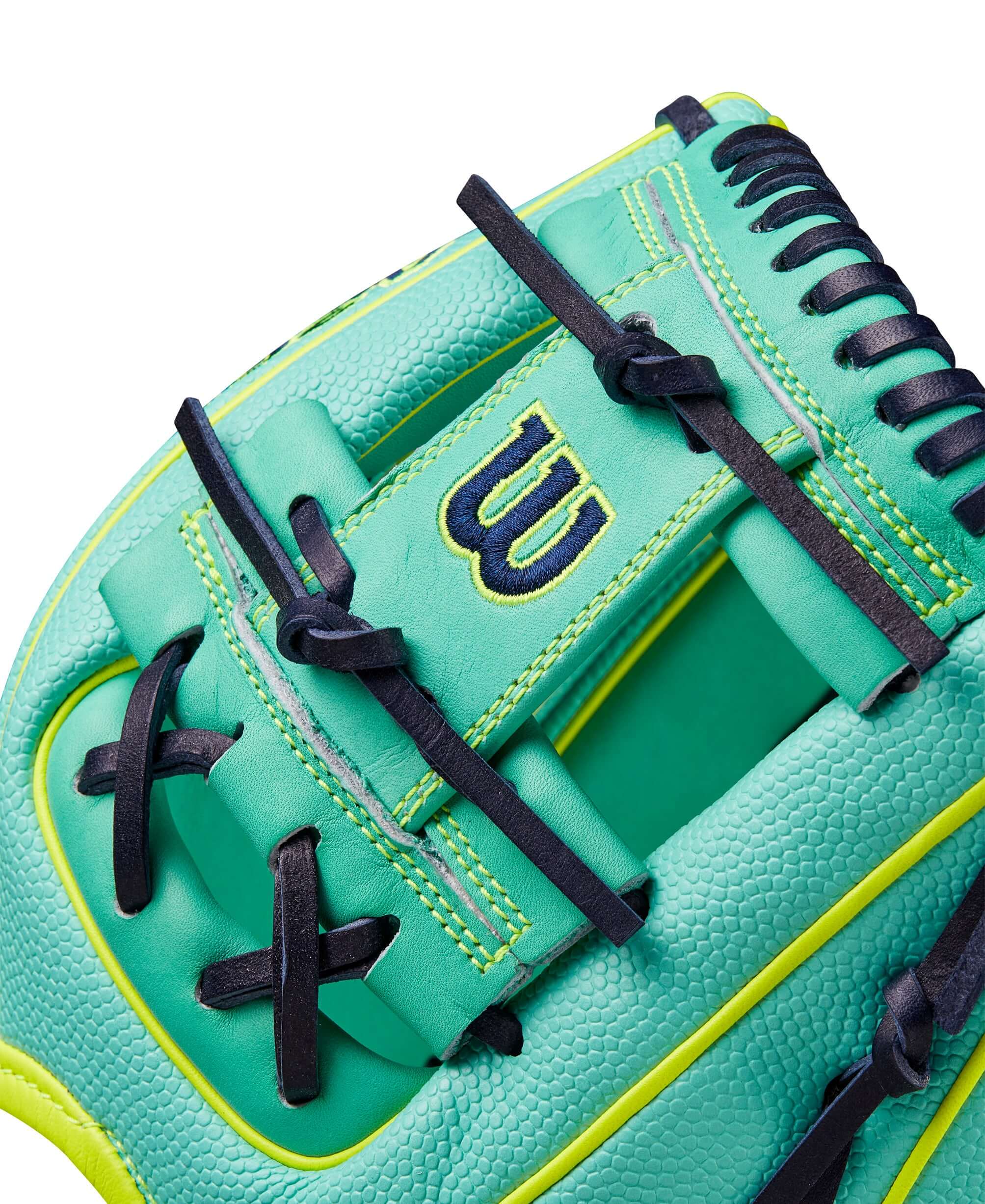 Wilson Fall 2024 A2000 DP15SS Infield Baseball Glove Seafoam/Opt 11.5" - Image 6