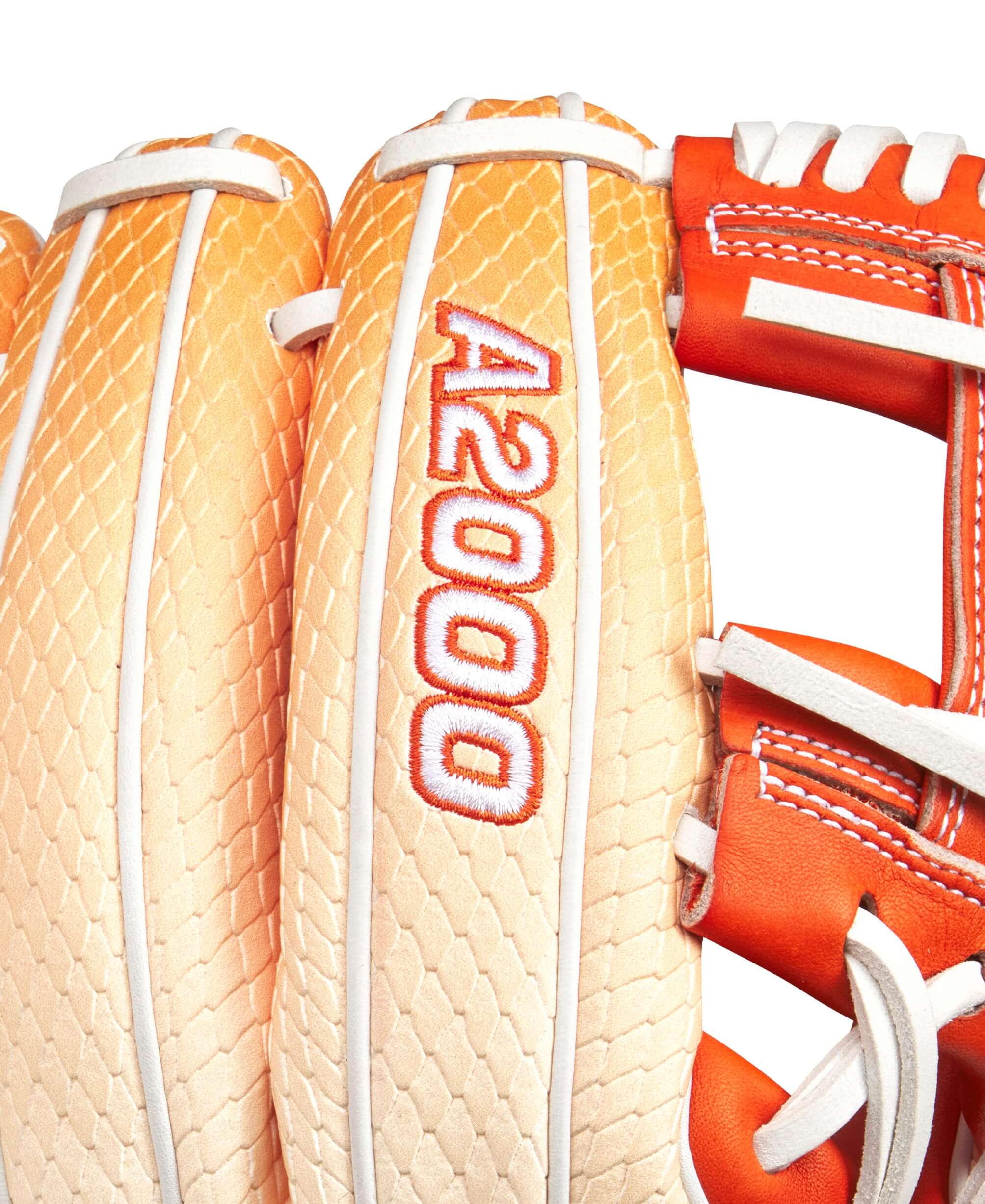 Wilson Glove of the Month (GOTM) June 2025 A2000 1975SS 11.75" Infield Baseball Glove - Image 7