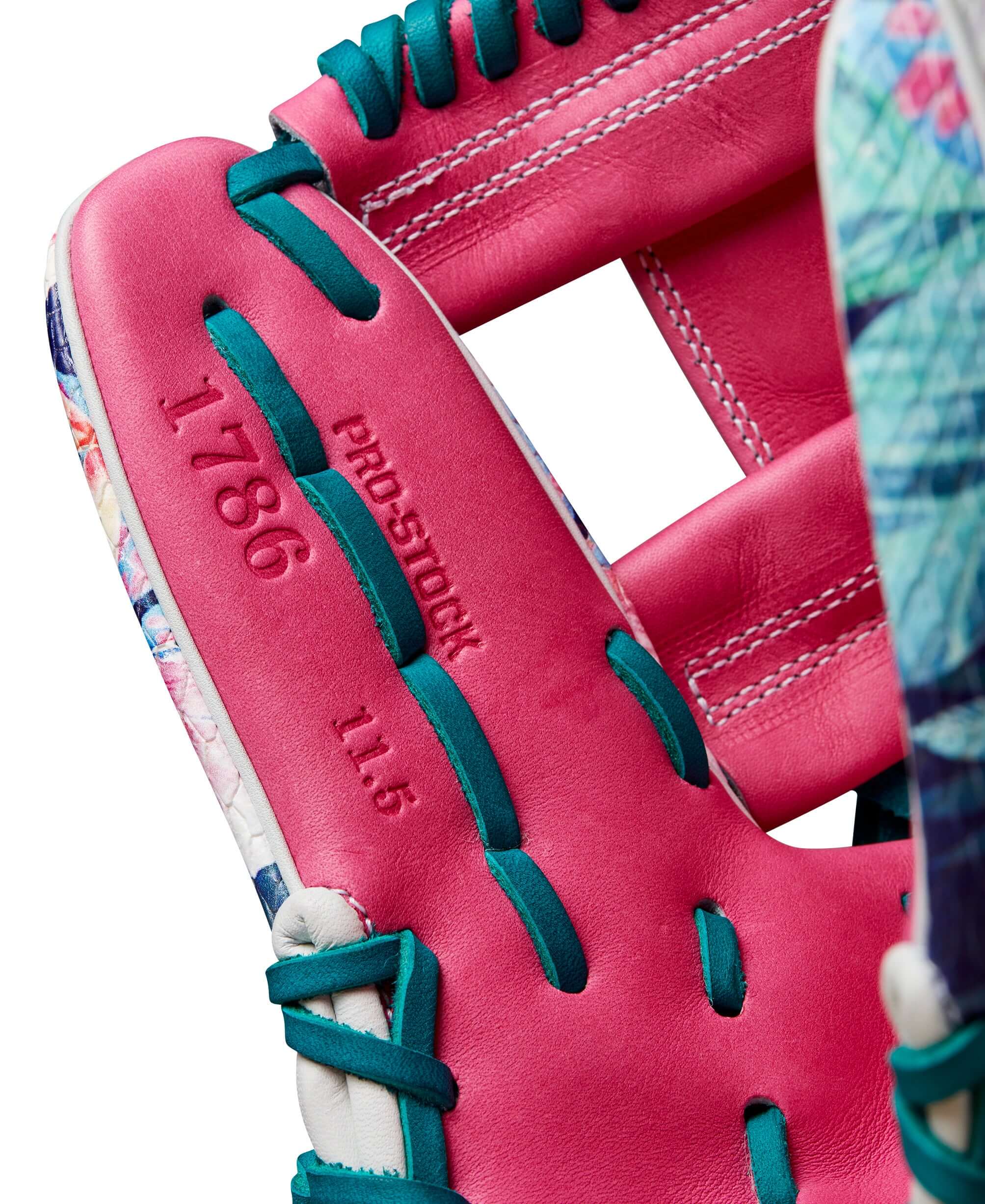 Wilson Glove of the Month (GOTM) November 2024 A2000 1786 Floral 11.5" - Image 7