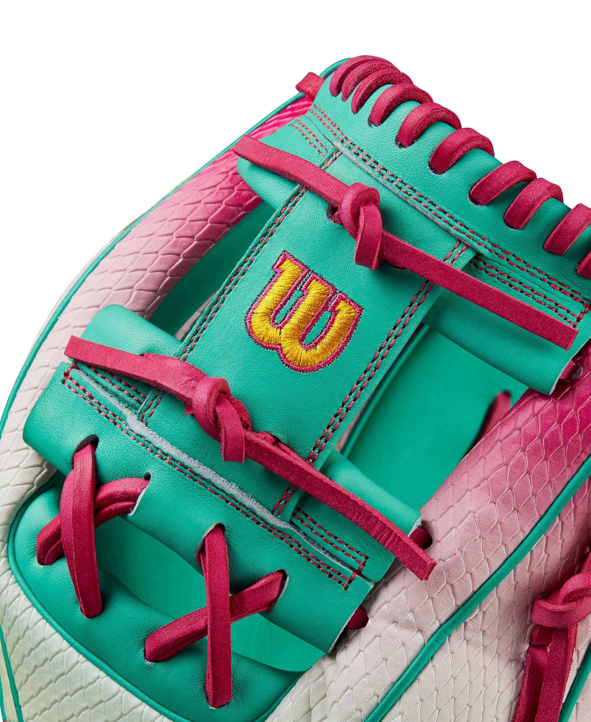 Wilson Glove of the Month (GOTM) September 2024 A2000 1975 Pk - Image 6