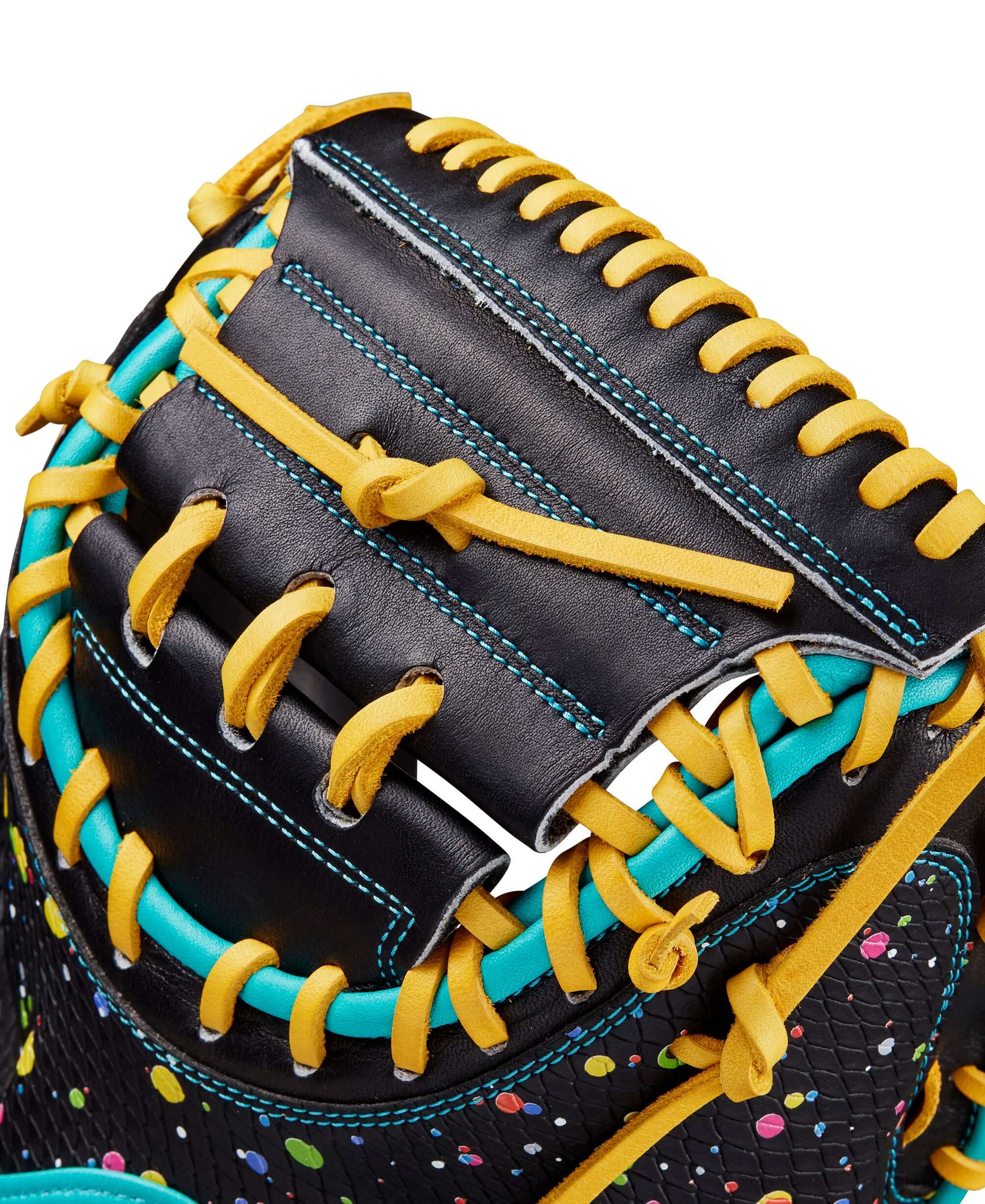 Wilson Spring 2025 A2000 PF33SS 33" Baseball Catcher's Mitt - Image 8