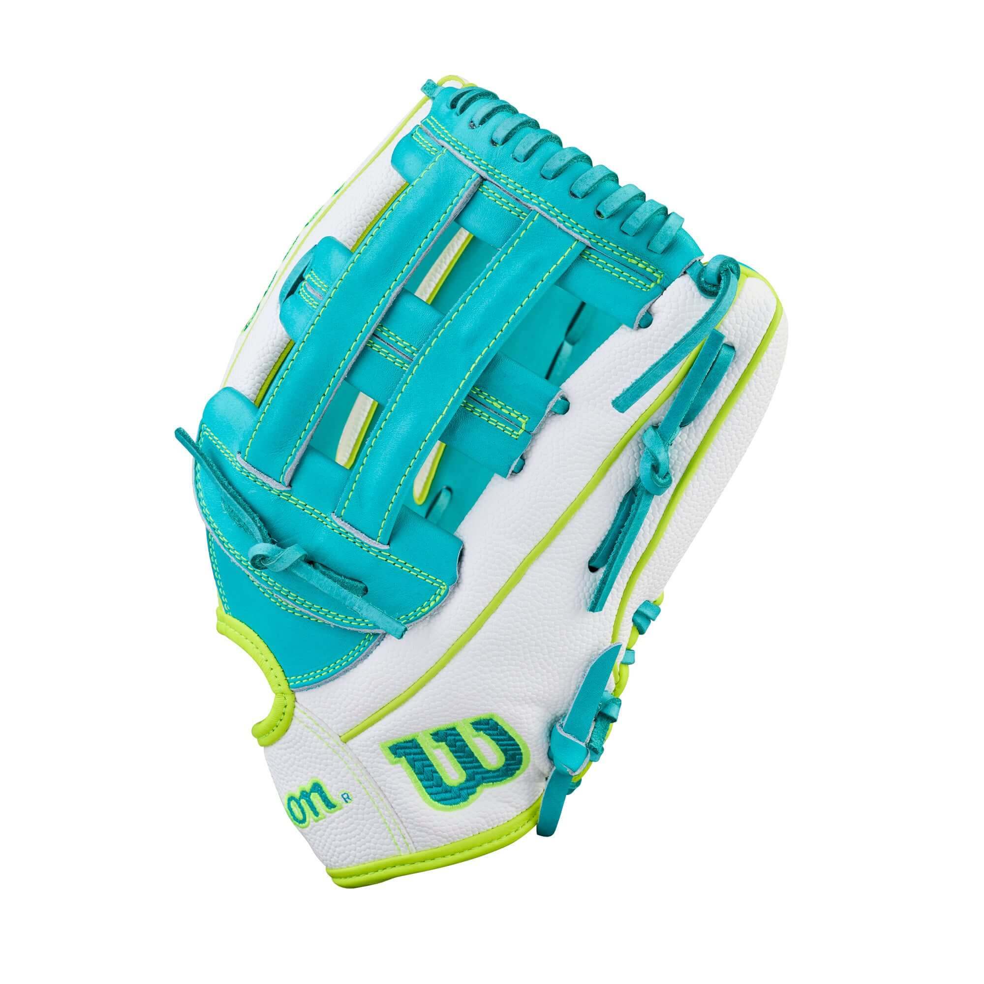 Wilson Spring 2026 A2000 FP50SS 12.25” Outfield Fastpitch Softball Glove - Image 4