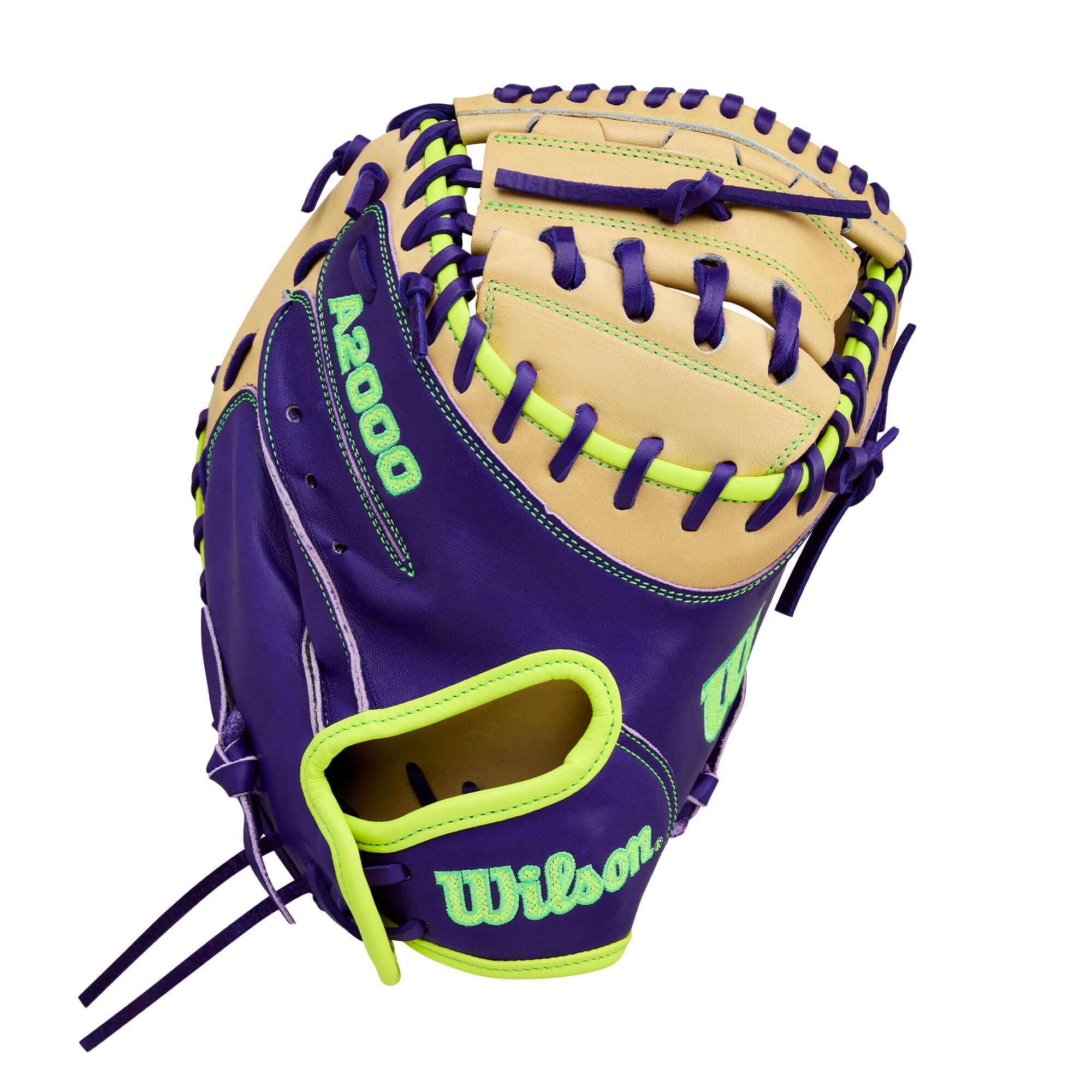 Wilson Spring 2026 A2000 FPCM23 34” Fastpitch Softball Catcher’s Mitt - Image 3