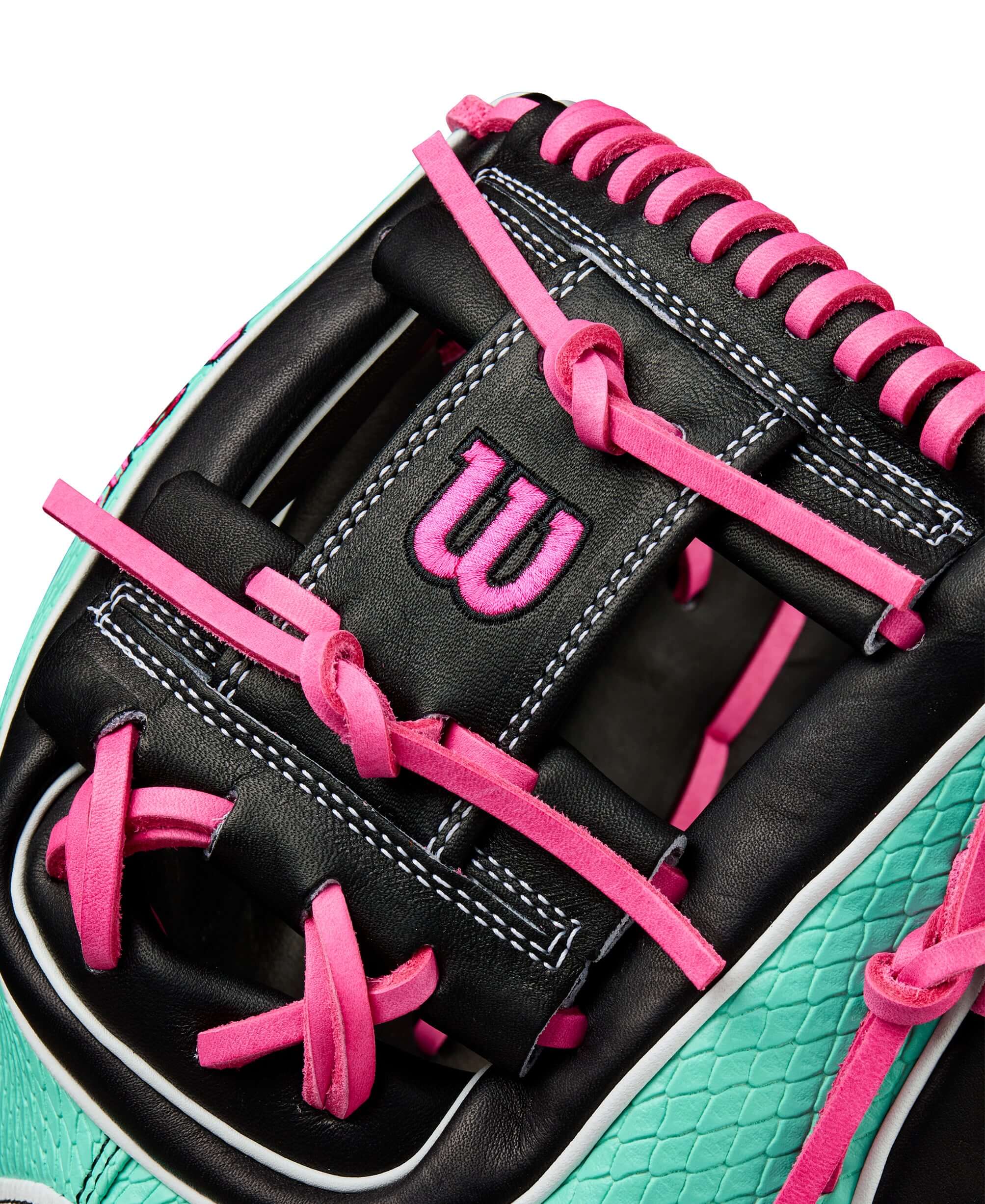 Wilson Summer 2025 A2K 1720SS Infield Baseball Glove Black/Seafoam/Flamingo/11.5" - Image 4